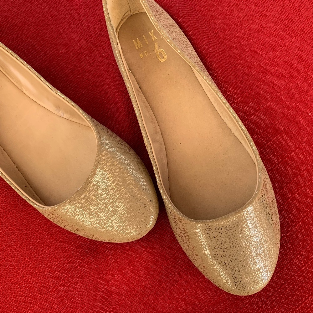 Mix No. 6 Danzey Gold Flats